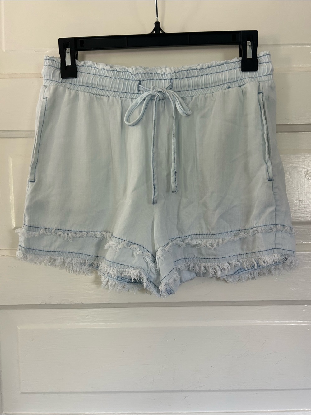 Anthropologie Thread & Supply Light Blue Frayed Hem Women's Shorts. Size Small